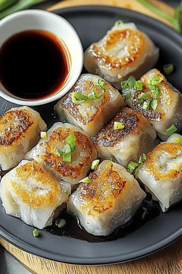 Crispy Rice Paper Dumplings