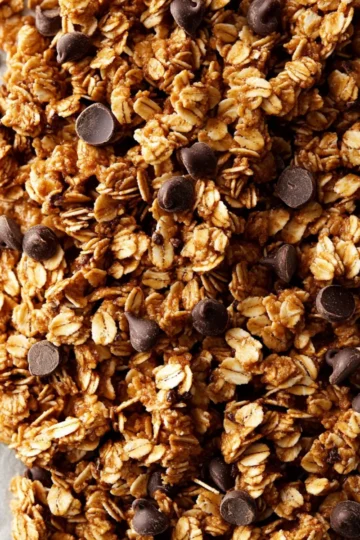 Big Clusters Maple Cinnamon Chocolate Chip Granola